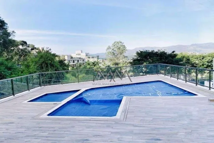 Casa à Venda ou Locação no Condomínio Quintas do Sol com 4 Suítes  550m²
