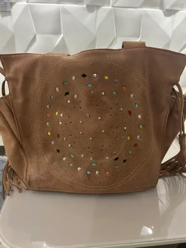 Vendo linda bolsa de couro