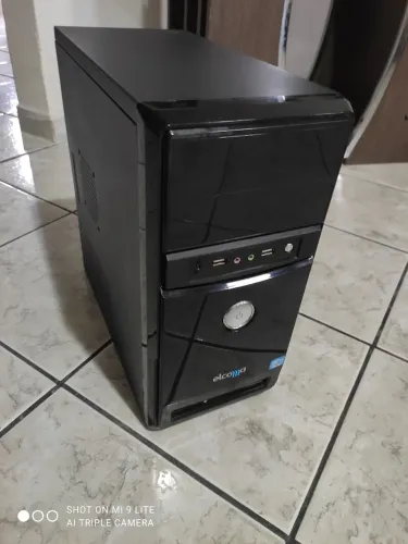 CPU 1155 i3 3 geração HD 500 4 GB memória
