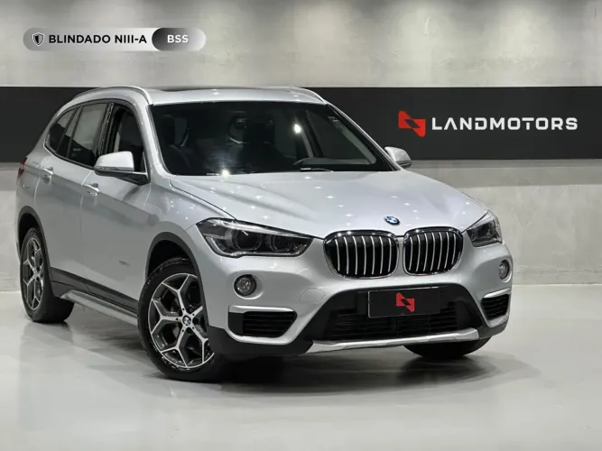 BMW X1 Sdrive 20I X-line 2.0 TB Active Flex 2018