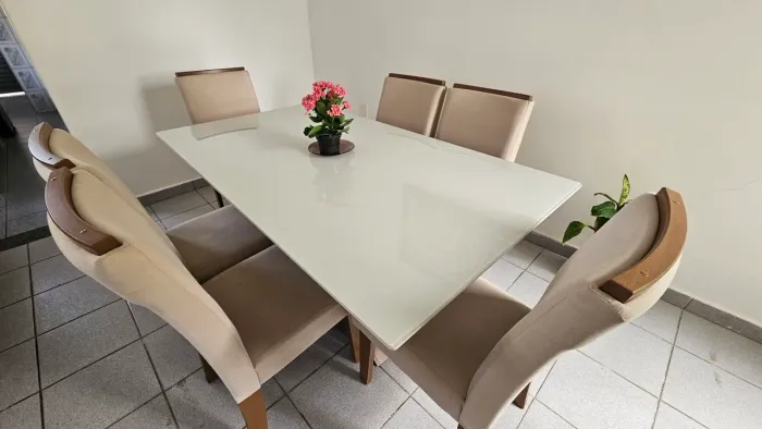 Mesa de Jantar 6 cadeiras