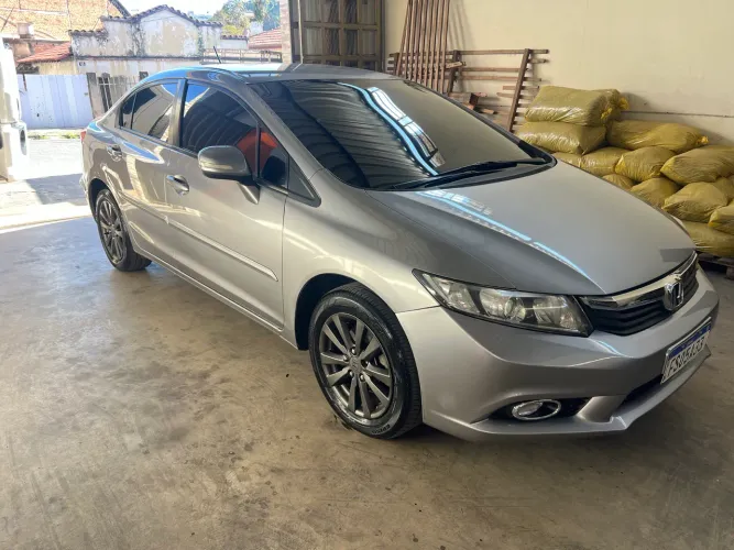 Honda Civic Sedan LXR 2.0 Flexone 16V Aut. 4P 2014