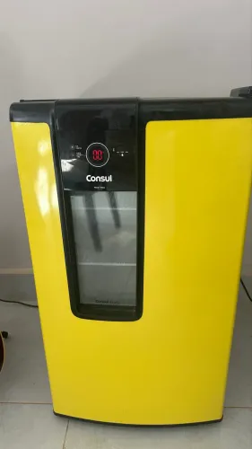 Cervejeira Cônsul amarela, 84 L,