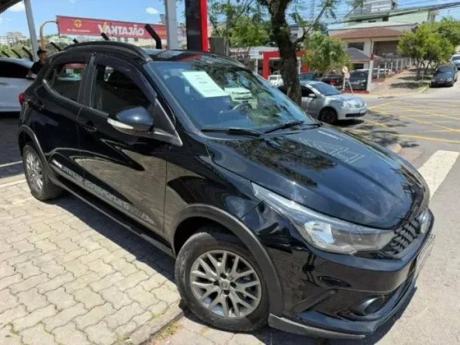 Fiat Argo Trekking 1.3 8V Flex Mec. 2020