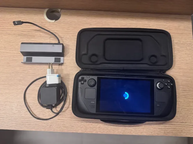 Steam Deck + MicroSD + Base