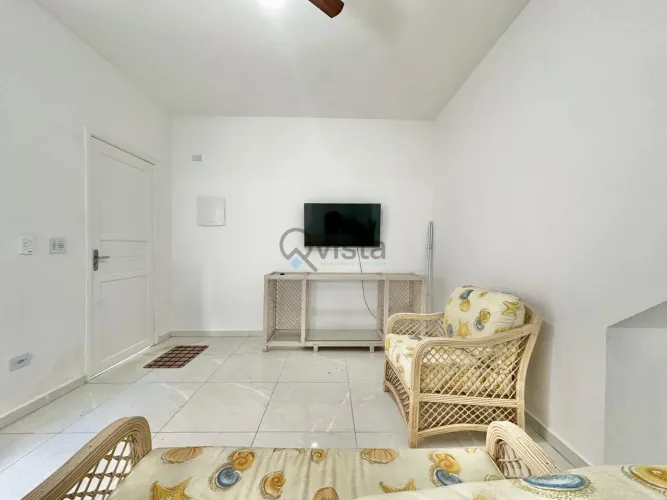 Casa à Venda na Enseada no Guarujá | QVista Inteligência Imobiliária Guarujá