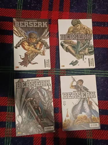 BERSERK - manga - volume 1 ao 4