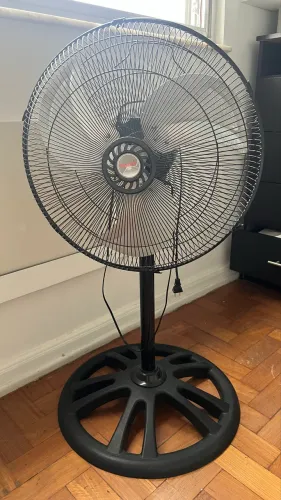 Ventilador coluna 3 pás