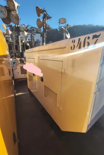 Gerador 55 KVA cabinado motor mwm  ano 2012