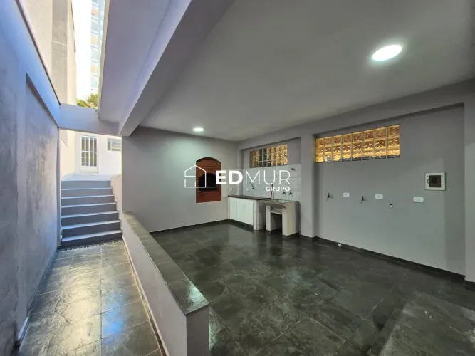 SOBRADO para VENDA E ALUGUEL com 208m² no bairro VILA CURUÇÁ com 3 quartos e 3 vagas. SANT
