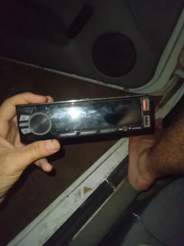 Vendo toca cd file tem conversa no valor pra vender hoje 