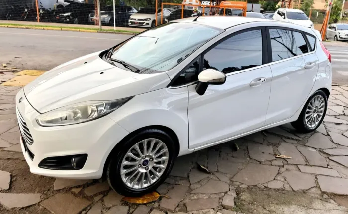 Ford Fiesta Tit./tit.plus 1.6 16V Flex Aut. 2016