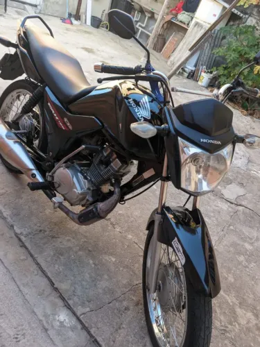 Moto bastante conservada pra pessoas exigente