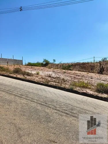 Lotes com financiamento: 10 mil de entrada + 89 parcelas