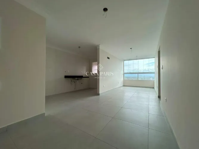Apartamento 2 dormitórios (1 suíte) com 2 vagas na Guilhermina, Praia Grande/SP