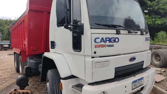 Caminhão caçamba Ford cargo 2622 6x4