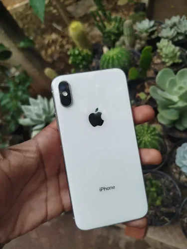 iPhone x 256