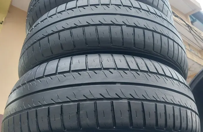 Pneu 185 60 14 Westlake importado otimo estado