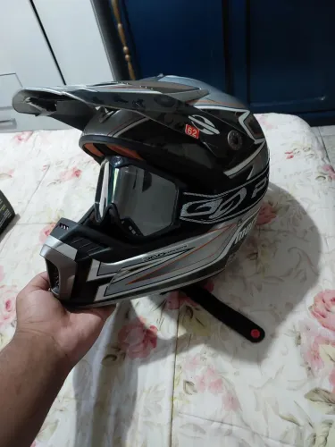 Capacete Mormaii Comp MX tamanho 62