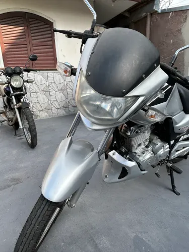 Gsr 125 moto nova