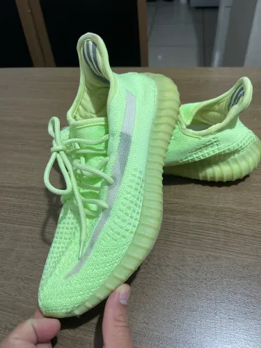 Tênis adidas Yeezy