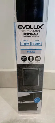 Vendo Persiana Horizontal PVC 1,40m X 1,30m PRETA