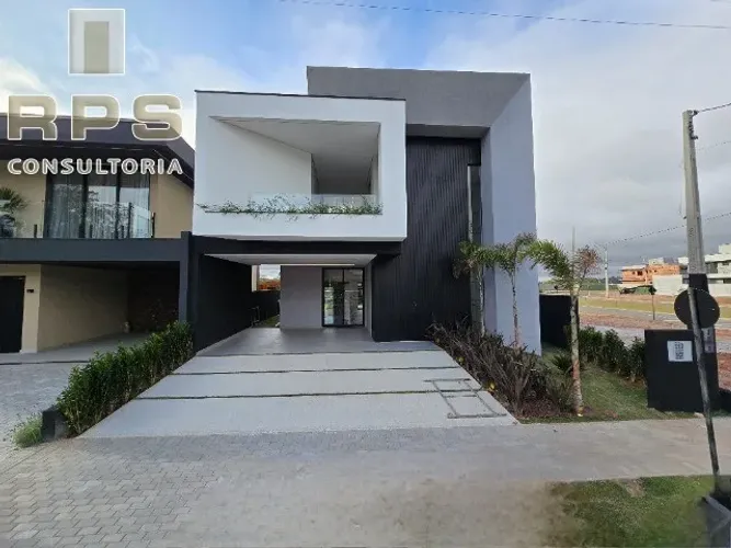 Casa no Condomínio Vista da Serra em Atibaia, 3 suítes, elevador com lazer completo