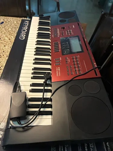 Teclado Casio CTK-6250 - Estado de Novo