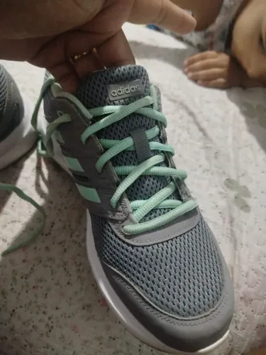 Tênis Adidas Semi Novo 