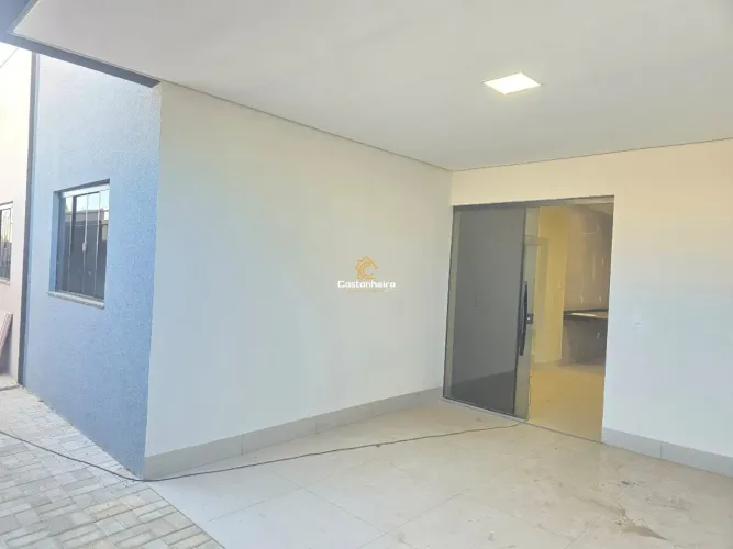 Casa - 02 Quartos sendo 01 Suíte Plena - Expansão Sul - Taquaralto
