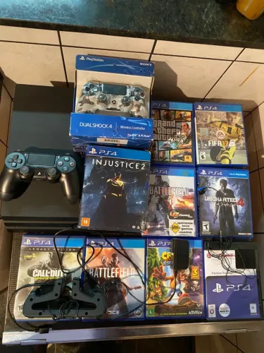 Playstation 4 PRO 1TB + JOGOS + CONTROLES + CARREGADOR