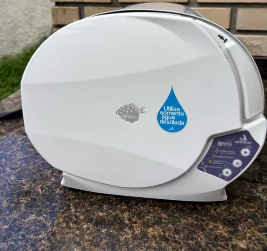 Autoclave Cristófoli Amora 4L -Odonto / Manicure / Tatuagem - semi nova