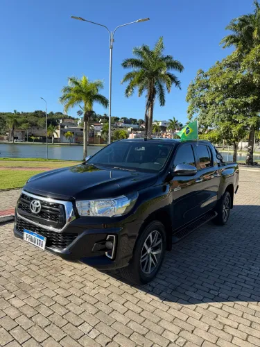 Toyota Hilux CD SRV 4X4 2.8 TDI Diesel Aut. 2019