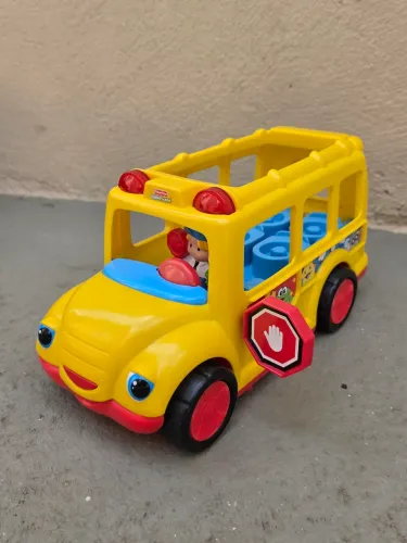 Ônibus escolar Little People Fisher Price
