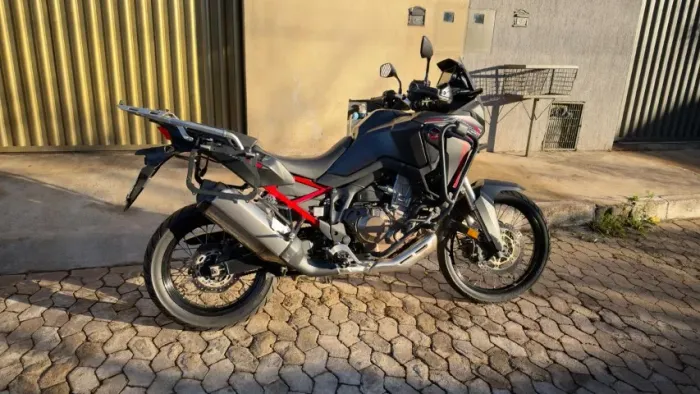 AFRICA TWIN 1.100
