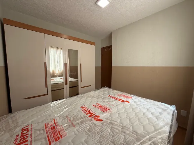 Apartamento 2 Quartos Mobiliado - Cond. Parque Flora, Bairro SIM - Móveis Novos