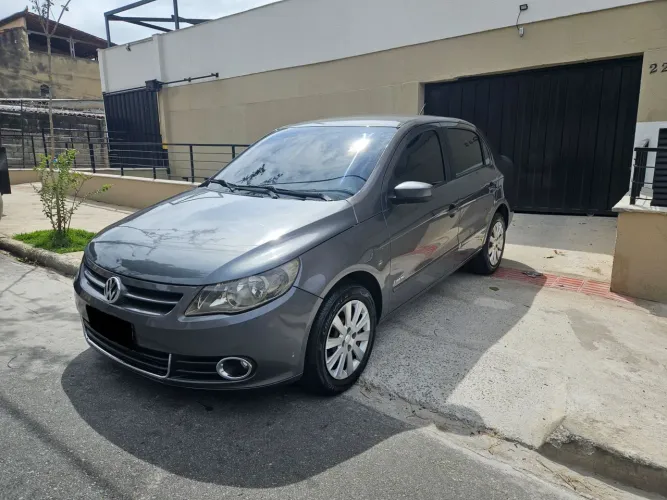 Volkswagen Voyage Trend 1.6 MI Total Flex 8V 4P 2012