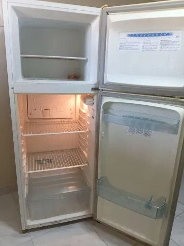 Geladeira gelo seco