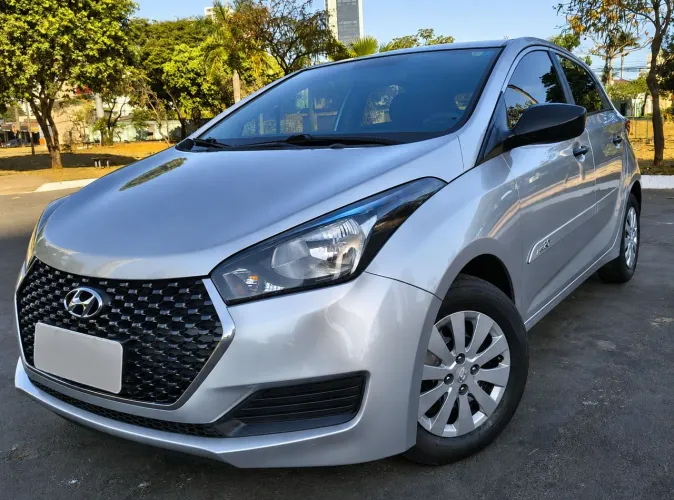 Hyundai HB20 Unique 1.0 Flex 12V Mec. 2019