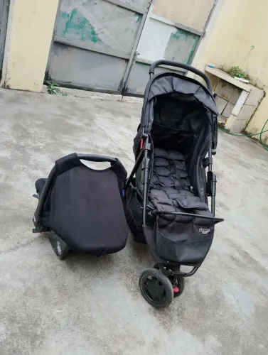 Vende-se carrinho de bebê Cosco kids 0 a 15kg