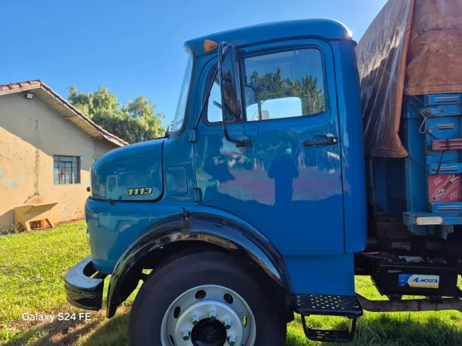 Caminhão mercedes 1113 com mecânica 1318