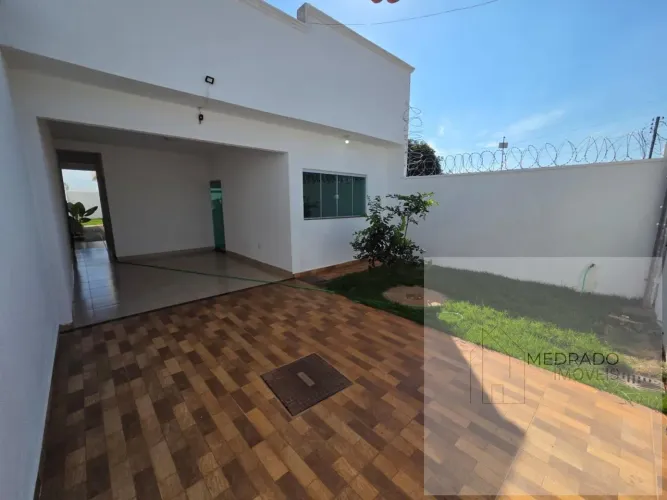 Casa para Venda em Aparecida de Goiânia, Vila Oliveira, 3 dormitórios, 1 suíte, 2 banheiro