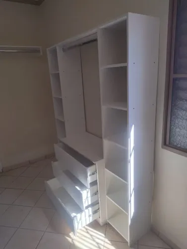 CLOSET CM 3 GAVETAS CABIDEIRO MDF NOVO 