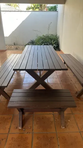 Conjunto Mesa de Madeira Maciça 2,20m + 4 Bancos | Área Gourmet | 10 Lugares