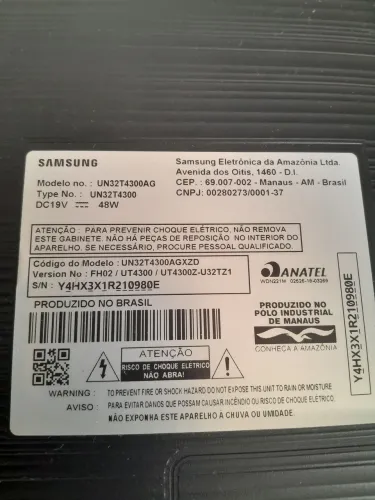 Smarttv samsung 55" para reaproveitar peças, tela queimou.