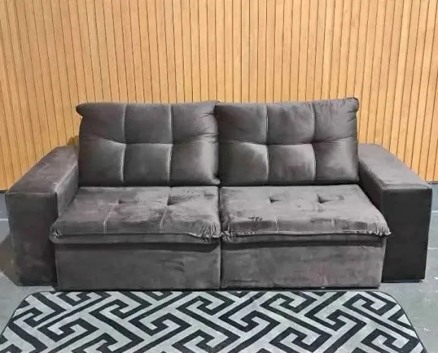 Marrom sofá novo retrátil
