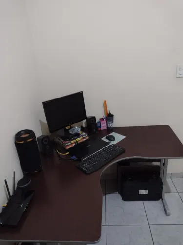 Mesa em MDF para Escritório, Estudos, Home Office 