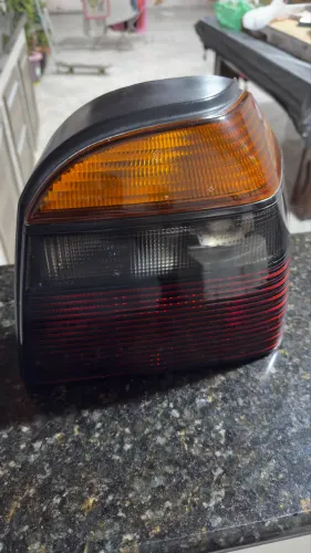 Lanterna Traseira Golf GTI Original Hella Fumê
