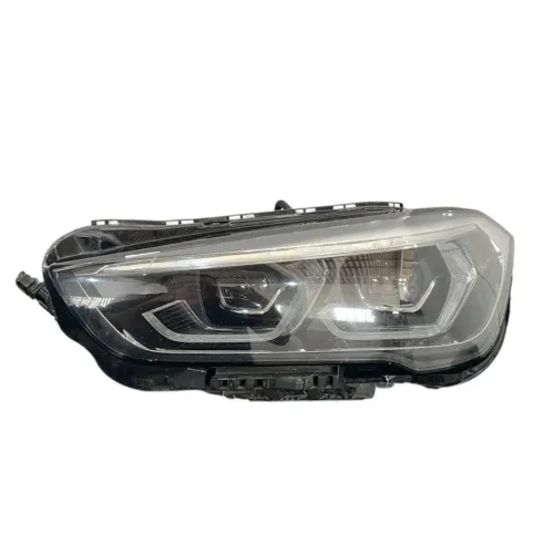 FAROL BMW X1 LADO ESQUERDO 2020 2021 2022