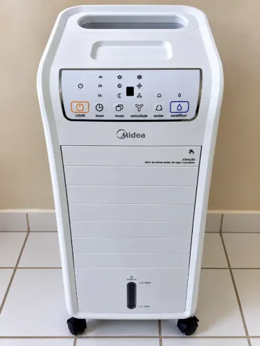 Climatizador Midea AKAF2 220V Seminovo - Excelente Estado.